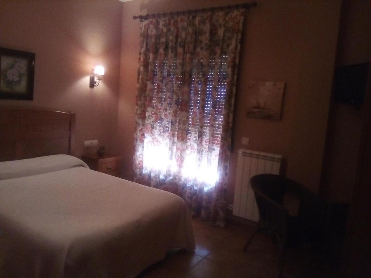 Hostal Sol De La Vega الباراثين المظهر الخارجي الصورة