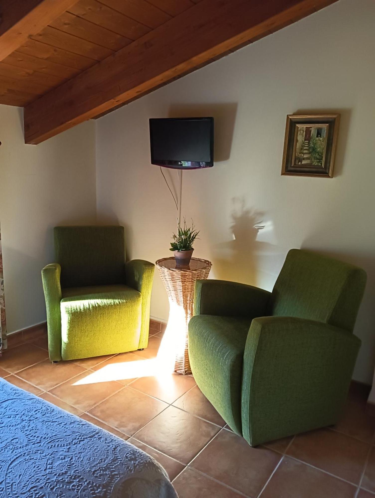 Hostal Sol De La Vega الباراثين المظهر الخارجي الصورة